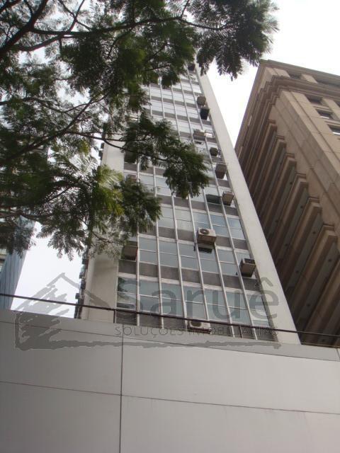 Sala comercial com 150m² na Paulista, imóvel junto ao metro Trianon – Venda – R$ 2.000 mil Locação – R$ 9 mil